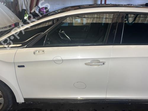 Used Left front door CITROËN DS5 2.0 HDi 200 Hybrid4 All-wheel Drive (200 hp) 29255624