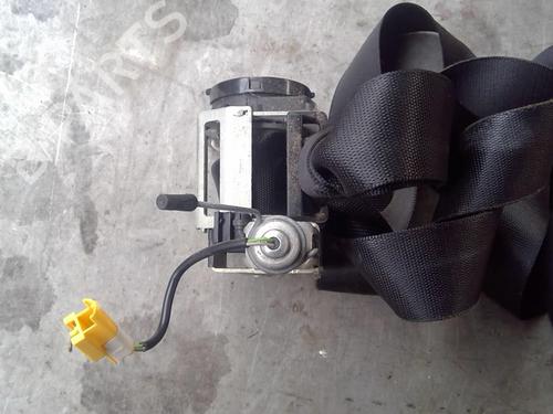 Used Front right seatbelt Front right seatbelt 21859296 21859296