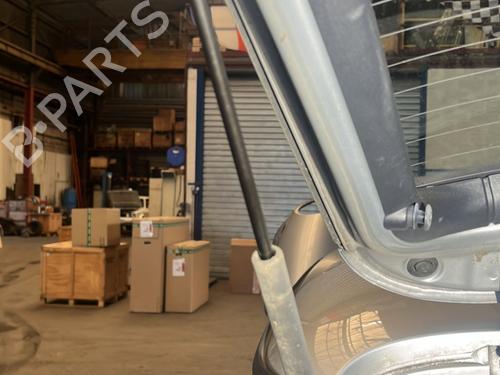 Used Tailgate lift support MINI MINI (R50, R53) One D (75 hp) 28099326