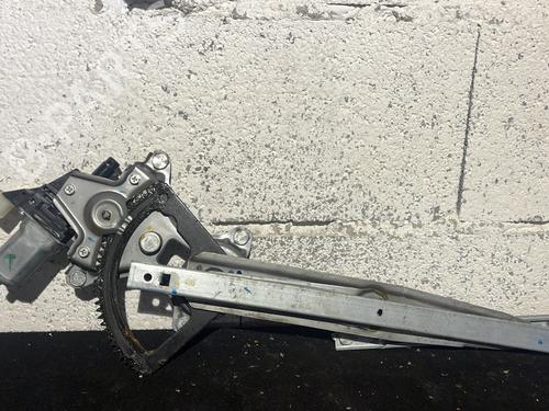 Used Front right window mechanism Front right window mechanism HYUNDAI i20 I (PB, PBT) 1.2 (78 hp) 29918792 29918792