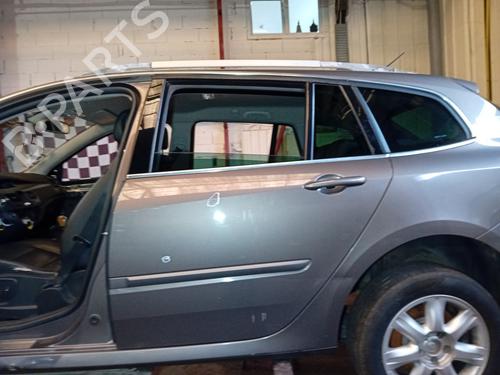 Left rear door RENAULT LAGUNA III Grandtour (KT0/1) 2.0 dCi (KT01, KT08, KT09, KT0K, KT12, KT1D, KT1W) 821010024R