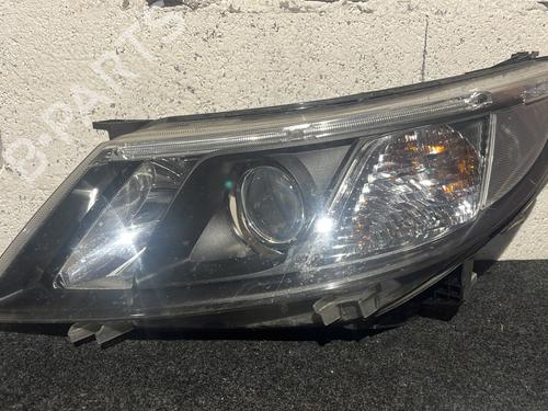 Faro izquierdo SAAB 9-3 Estate (E50) 1.9 TTiD (180 hp) 30488313