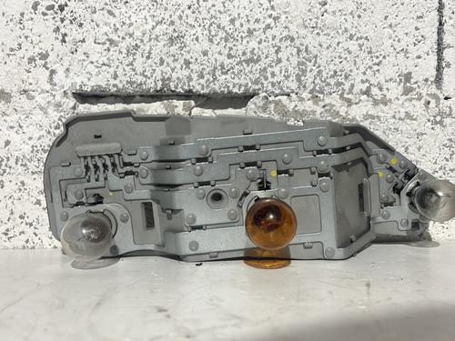 Support de lampe TOYOTA COROLLA Verso (ZER_, ZZE12_, R1_) 2.2 D-4D (AUR10_, AUR10R) (177 hp) 32341461