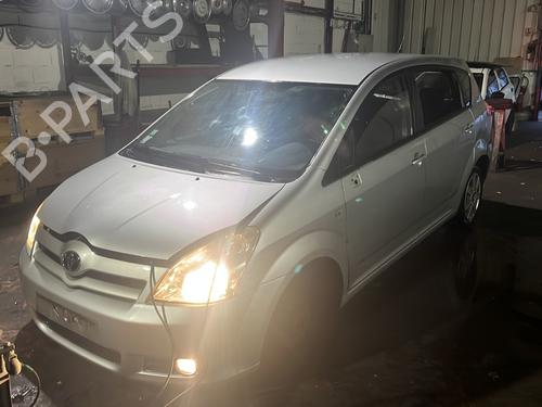Brugte TOYOTA COROLLA Verso (ZER_, ZZE12_, R1_) 2.2 D-4D (AUR10_, AUR10R) (136 hp) 4267896
