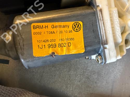 Used Right front window motor Right front window motor VW GOLF IV Variant (1J5) 1.6 (101 hp) 39937634 39937634