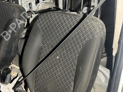 Used Front left belt tensioner RENAULT KANGOO / GRAND KANGOO II (KW0/1_) 1.5 dCi 90 (KW05, KW08, KW0G, KW11) (90 hp) 30877700