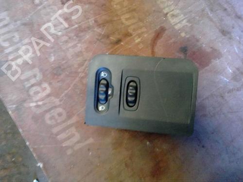 Used Headlight switch Headlight switch RENAULT CLIO II (BB_, CB_) 1.4 16V (B/CB0P, BB13) (98 hp) 21860835 21860835