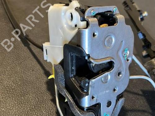 Used Front left lock Front left lock 20865870 20865870