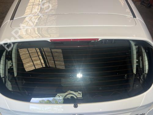 Bakluke CC/Kombi-Kupé FORD FIESTA VI (CB1, CCN) 1.5 TDCi | BP28668870C6