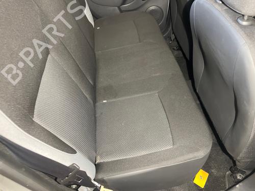 Used Rear seat Rear seat 37613192 37613192