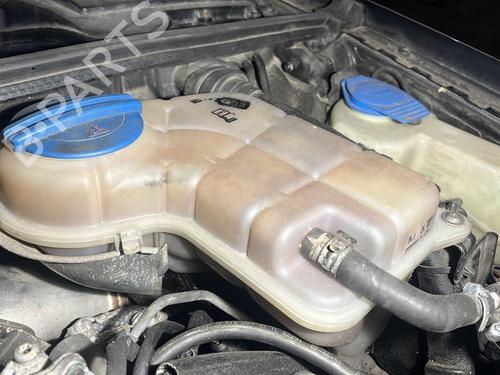 expansion-tank-audi-a4-b7-8ec-2004-2005-2006-2007-2008-2009-33119917 main image