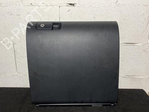 Used Glove box VW GOLF PLUS V (5M1, 521) 1.4 TSI (122 hp) 22894095