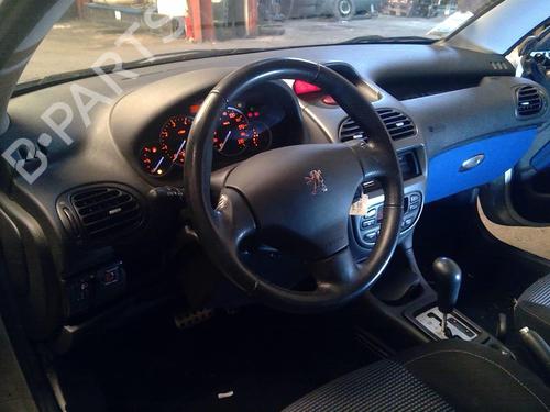 Used Dashboard Dashboard PEUGEOT 206 CC (2D) 1.6 16V (2DNFUF, 2DNFUR) (109 hp) 20864469 20864469
