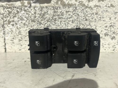 left-front-window-switch-chevrolet-cruze-j300-2009-32410825 main image