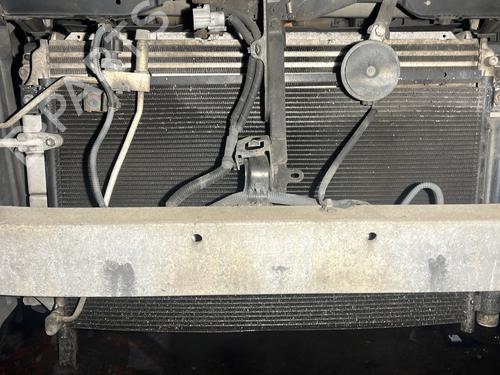 Ladeluftkühler für TOYOTA COROLLA Verso (ZER_, ZZE12_, R1_) 2.2 D-4D (AUR10_, AUR10R) (177 hp) 32360180