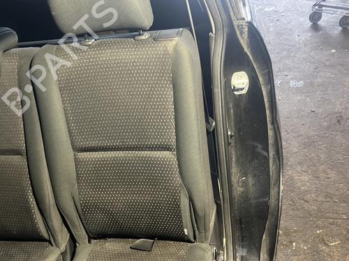 Used Rear seat Rear seat TOYOTA COROLLA Verso (ZER_, ZZE12_, R1_) 2.2 D-4D (AUR10_, AUR10R) (177 hp) 32341491 32341491