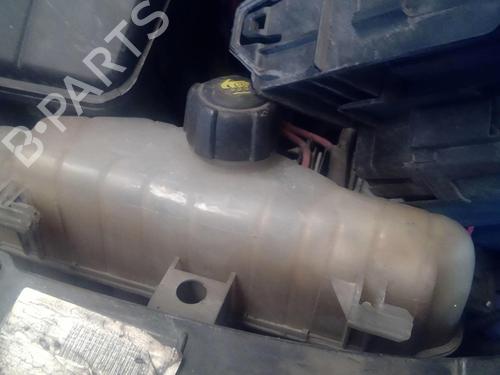 expansion-tank-renault-clio-iii-br01-cr01-12-16v-br02-br0j-br11-cr02-cr0j-cr11-7701477290-2005-2006-2007-2008-2009-2010-2011-2012-2013-2014-20863712 main image