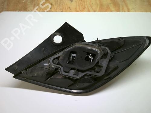Venstre baglygte OPEL ASTRA H GTC (A04) 1.9 CDTI (L08) (120 hp) 20864536