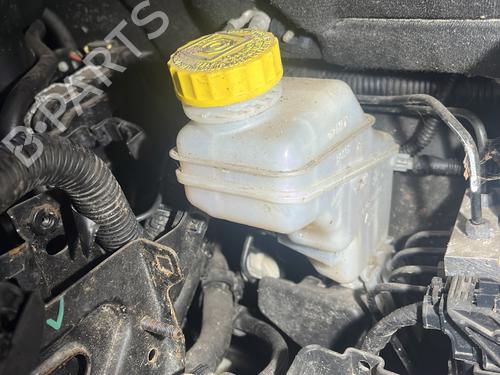 Used Brake master cylinder ALFA ROMEO MITO (955_) 1.4 (955.AXB1B, 955.AXU1A) (78 hp) 28523694