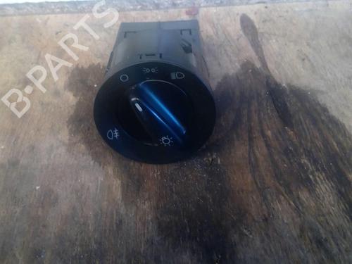Used Headlight switch VW GOLF IV (1J1) 1.9 TDI (101 hp) 21861384