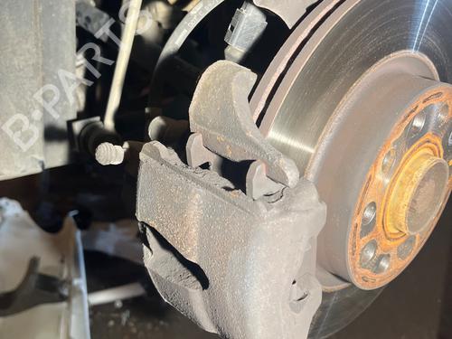 Venstre bremsekaliber foran Venstre bremsekaliber foran VW GOLF VI (5K1) [2008-2014] 36695179 36695179