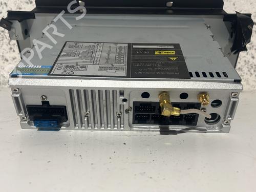 Used Radio Radio BMW X5 (E53) 4.4 i (286 hp) 31581237 31581237