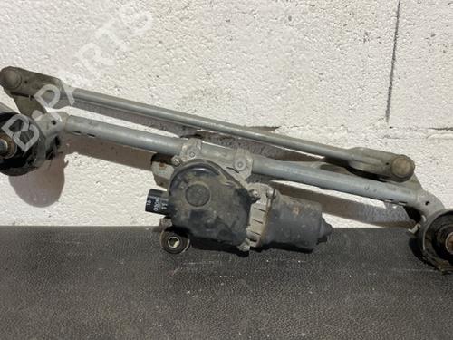 Used Front wiper motor RENAULT KADJAR (HA_, HL_) 1.6 dCi 130 4x4 (HLA4) (130 hp) 20869015