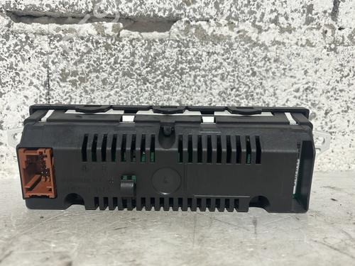 display-monitor-citroen-c3-ii-sc_-2009-33564070 main image