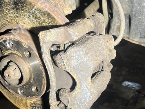 Used Right front brake caliper RENAULT CLIO III Grandtour (KR0/1_) 1.5 dCi (KR0F) (86 hp) 30396949