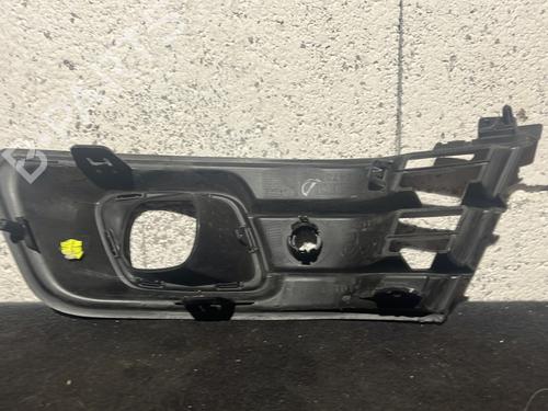 Grill RENAULT CAPTUR I (J5_, H5_) 0.9 TCe 90 | BP27987716C40 - Image 3