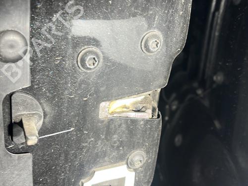 Used Rear left lock LANCIA VOYAGER MPV (404_) 2.8 CRD (RT, 53) (177 hp) 24980745