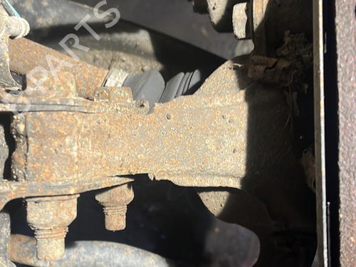 Used Right front steering knuckle NISSAN JUKE (F15) 1.5 dCi (110 hp) 30303093