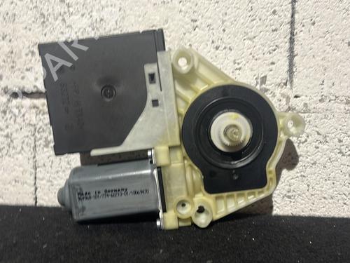 Right front window motor VW GOLF VI (5K1) 2.0 GTi | BP29441279E20 