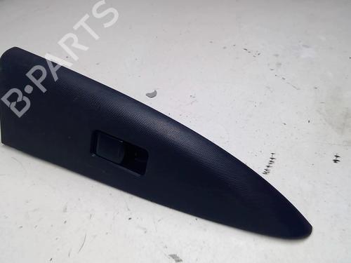 Used Right front window switch NISSAN NOTE (E11, NE11) 1.5 dCi (86 hp) 21862099