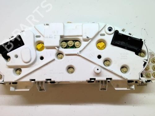 Used Instrument cluster Instrument cluster 20864257 20864257