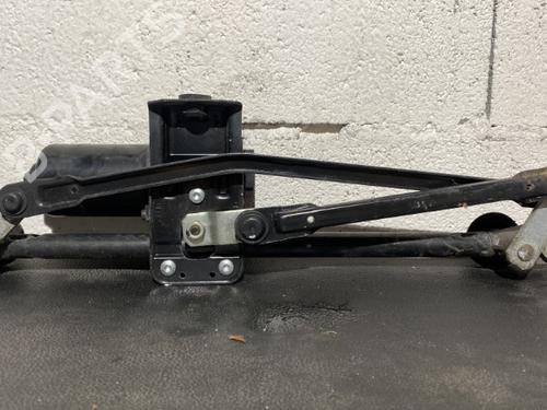 Front wiper motor HYUNDAI TUCSON (JM) 2.0 CRDi All-wheel Drive | BP20872688M29 
