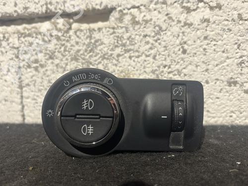 Headlight switch OPEL INSIGNIA A Country Tourer (G09) 2.0 CDTi 4x4 (47) 22901659