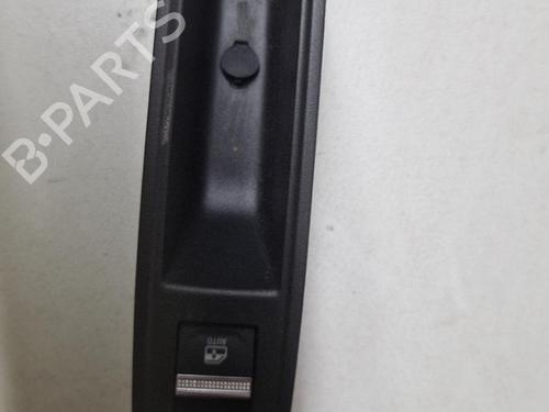 Used Right rear window switch RENAULT CLIO V (B7_) 1.5 Blue dCi 85 (B7AG) (86 hp) 21860067