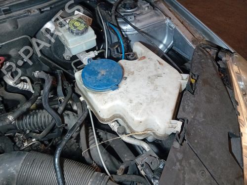 Used Windscreen washer tank MERCEDES-BENZ B-CLASS Sports Tourer (W245) B 180 CDI (245.207) (109 hp) 20861579