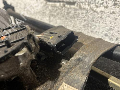 Front wiper motor DACIA LOGAN (LS_) 1.4 (LS0A, LS0C, LS0E, LS0G) | BP30770512M29