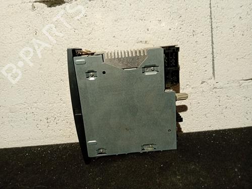 Used Radio Radio RENAULT CLIO III (BR0/1, CR0/1) 1.5 dCi (BR17, CR17) (86 hp) 21076031 21076031