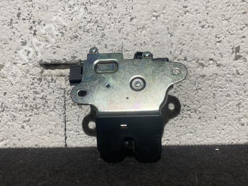 Used Tailgate lock RENAULT TALISMAN (LP_) 1.6 dCi 130 (130 hp) 24823316