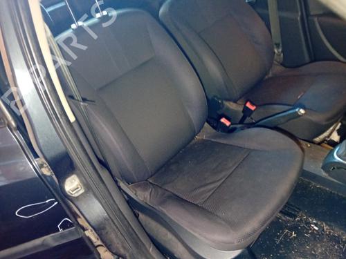 Used Right front seat RENAULT CLIO III (BR0/1, CR0/1) 1.5 dCi (BR17, CR17) (86 hp) 20864758