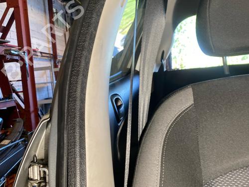 Used Front right seatbelt Front right seatbelt 38263495 38263495