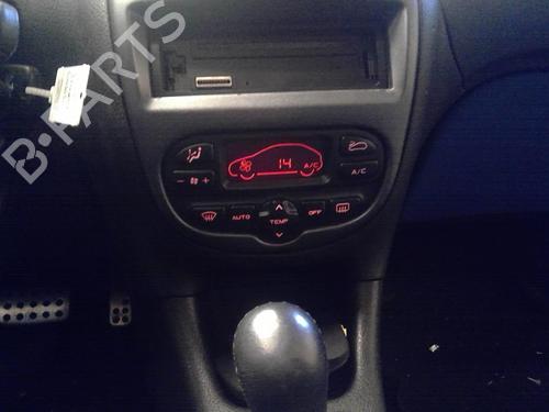 Used Climate control PEUGEOT 206 CC (2D) 1.6 16V (2DNFUF, 2DNFUR) (109 hp) 21858083