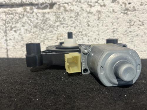 right-front-window-motor-vw-t-roc-a11-d11-2017-27498693 main image