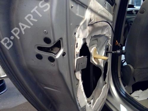 Vergrendeling links achter RENAULT CLIO III (BR0/1, CR0/1) 1.5 dCi (C/BR0G, C/BR1G) (68 hp) 20871518