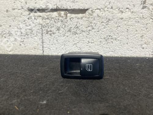 Used Right rear window switch MERCEDES-BENZ M-CLASS (W164) ML 320 CDI 4-matic (164.122) (224 hp) 24147134