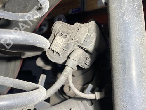 Used Right rear brake caliper Right rear brake caliper VW GOLF VII Variant (BA5, BV5) 1.6 TDI (105 hp) 23796930 23796930