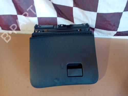 Glove box NISSAN JUKE (F15) 1.5 dCi | BP20872071C95